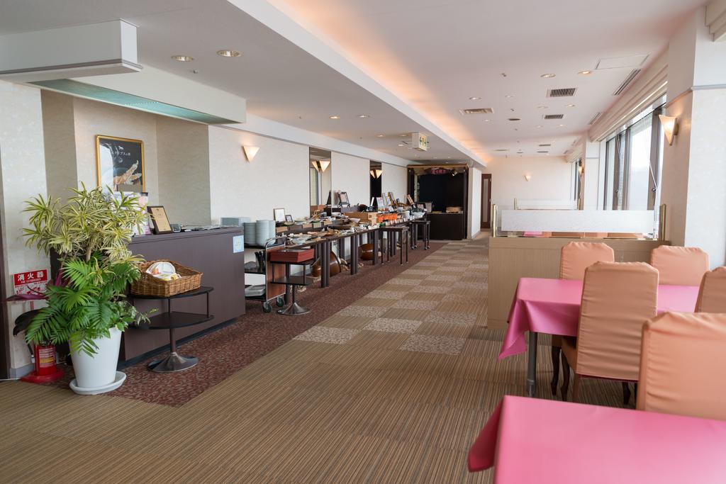 Shizunai Eclipse Hotel Shinhidaka Exterior photo