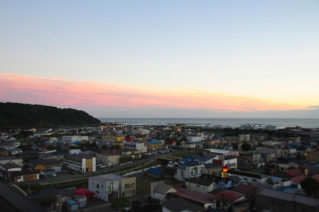 Shizunai Eclipse Hotel Shinhidaka Exterior photo